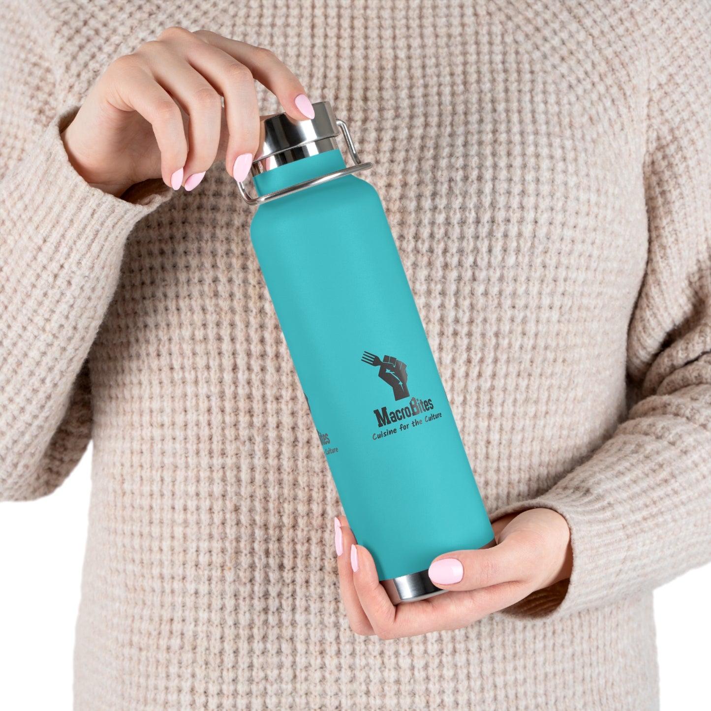 Copper Vacuum Insulated Water Bottle - 22oz with Macrobites Logo